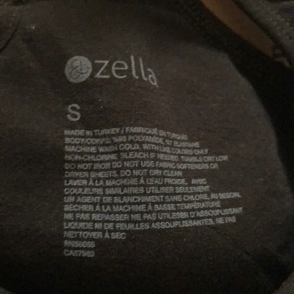 Zella Black bralette adjustable straps black small - Picture 5 of 8